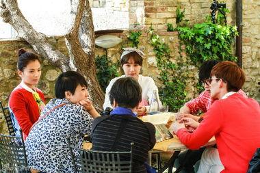 花儿与少年1花絮,明星们的欢乐时光与温馨瞬间