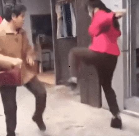 大妈吵架表情包,捕捉生活瞬间，展现人间百态